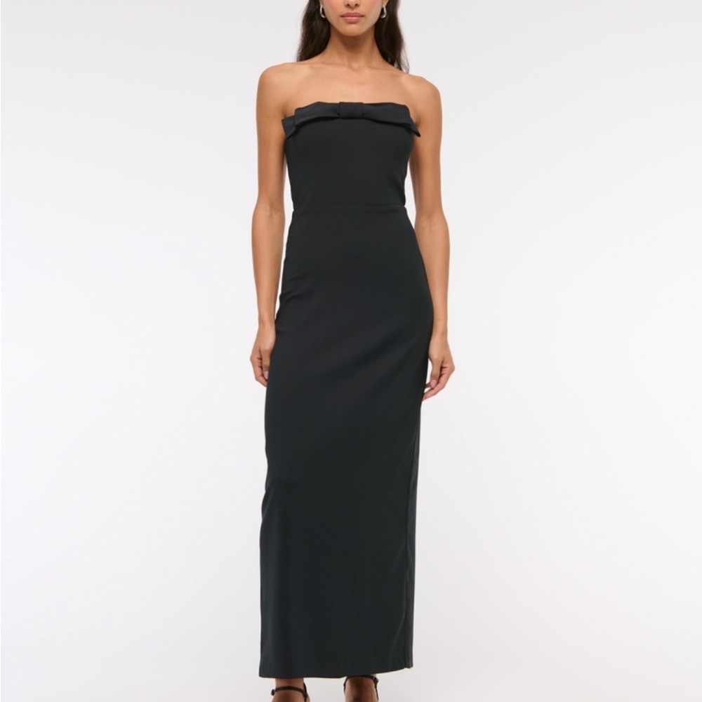 Abercrombie Elegant Black Strapless Dress